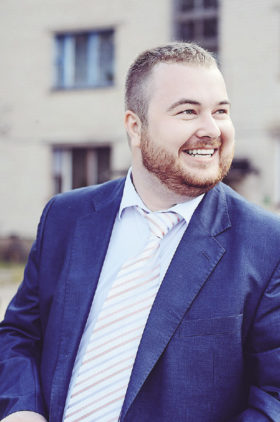 Виталий Тофелюк