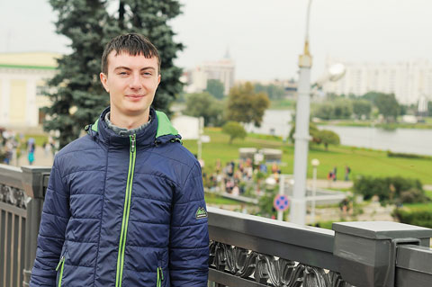Александр Новиков