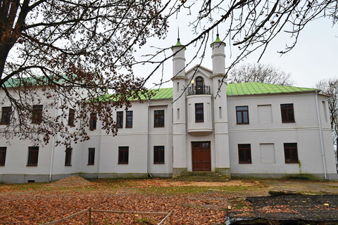 Парковый комплекс. Смиловичский государственный аграрный колледж