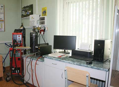 В лаборатории МТФ